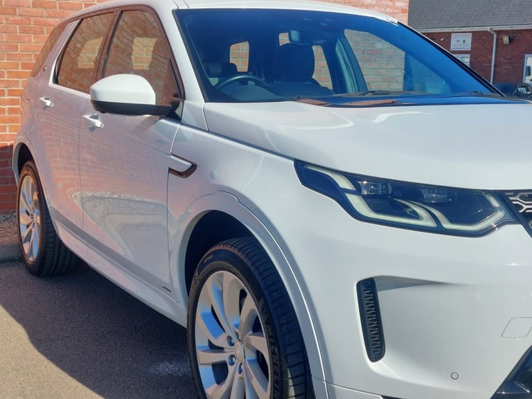 2020 70 Land Rover Discovery Sport P300e HSE R-Dynamic 1.5 Hybrid Auto PHEV