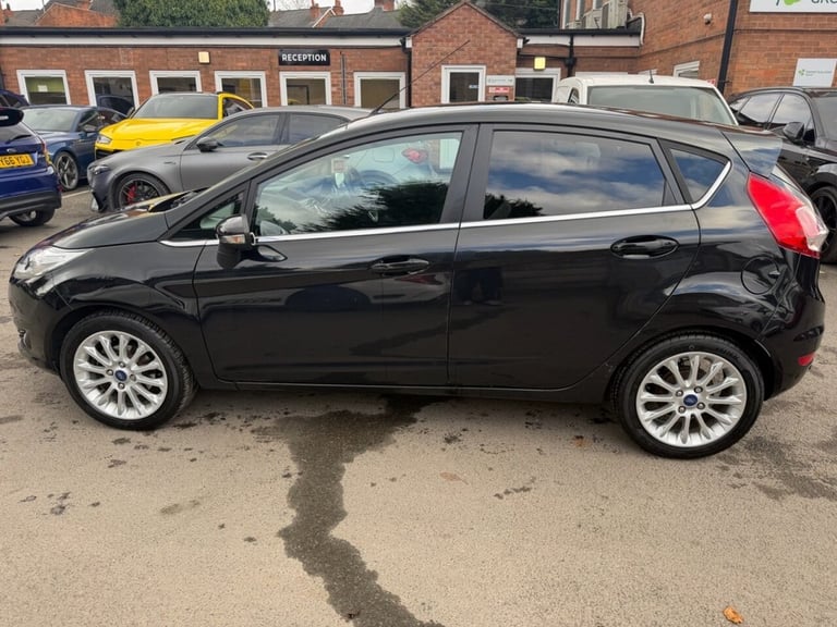 2013 Ford Fiesta 1.6 Titanium X 5dr Powershift HATCHBACK PETROL Automatic