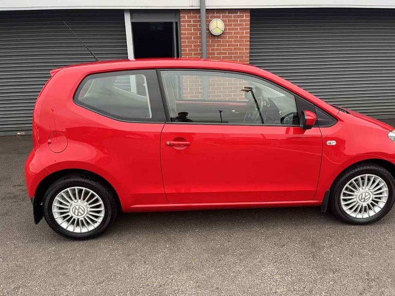 Volkswagen, UP, Hatchback, 2012, Manual, 999 (cc), 3 doors