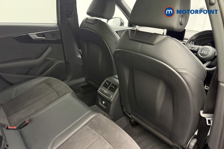 2019 Audi A4 35 TFSI Black Edition 4dr Saloon Petrol Manual