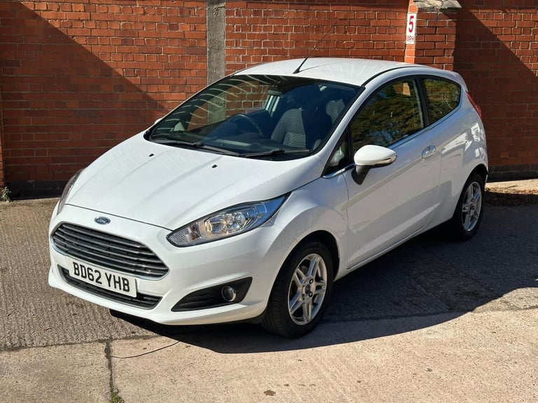 FORD FIESTA 1.3 Zetec 2012