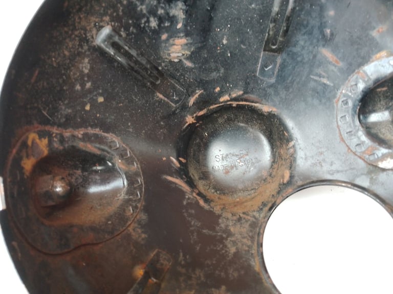 Honda xbr500 headlight bowl