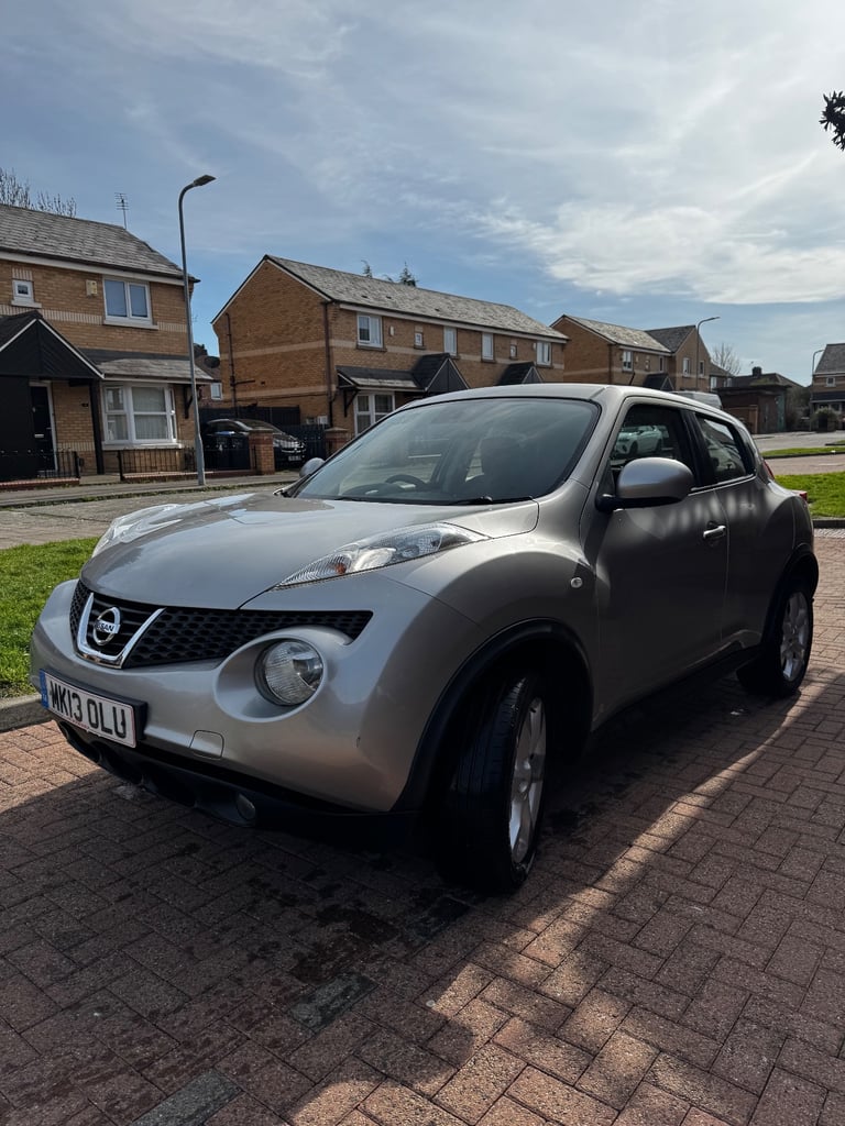 Nissan, JUKE, Hatchback, 2013, Manual, 1461 (cc), 5 doors
