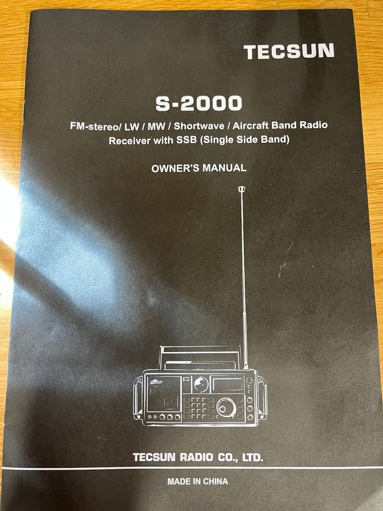 TECSUN S-2000 Communication Receiver with FM Stereo, MW, LW, SW SSB and Air Band.  As New.
