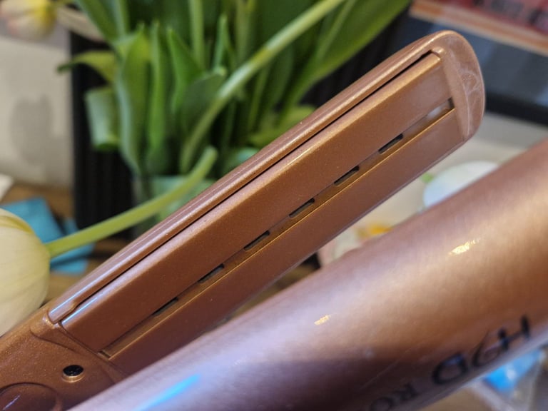 H2D VI ROSE GOLD IONIC HAIR STRAIGHTENERS