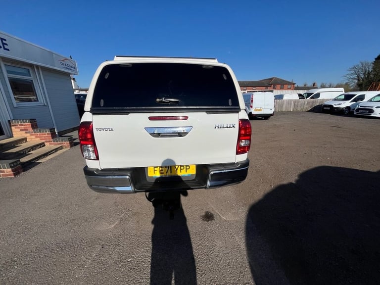 2021 71 TOYOTA HI-LUX 2.4 D-4D ICON PICKUP DOUBLE CAB 4DR DIESEL AUTO 4WD EURO 6