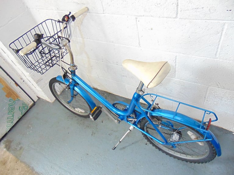 Shopper Style Bike (free local delivery)
