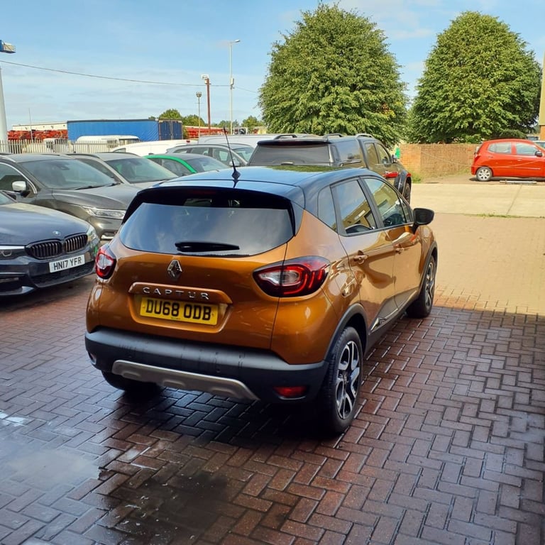 2018 68 RENAULT CAPTUR 0.9 TCE ENERGY ICONIC SUV 5DR PETROL MANUAL EURO 6 (S/S) 