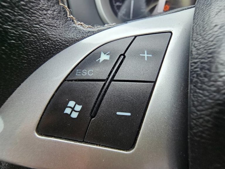 2012 Chrysler Delta 1.4 M-Air SR Euro 5 (s/s) 5dr HATCHBACK Petrol Manual