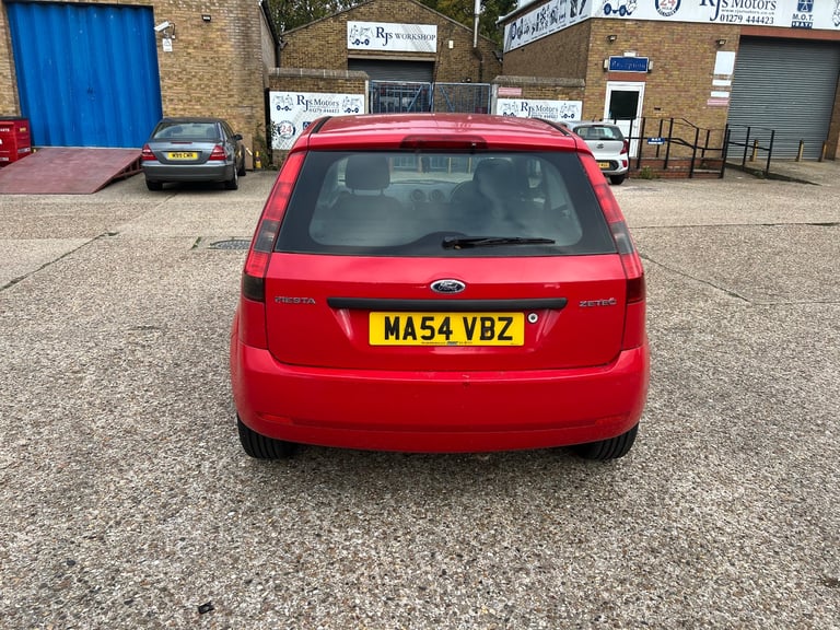 Ford, FIESTA, Hatchback, 2004, Manual, 1388 (cc), 3 doors