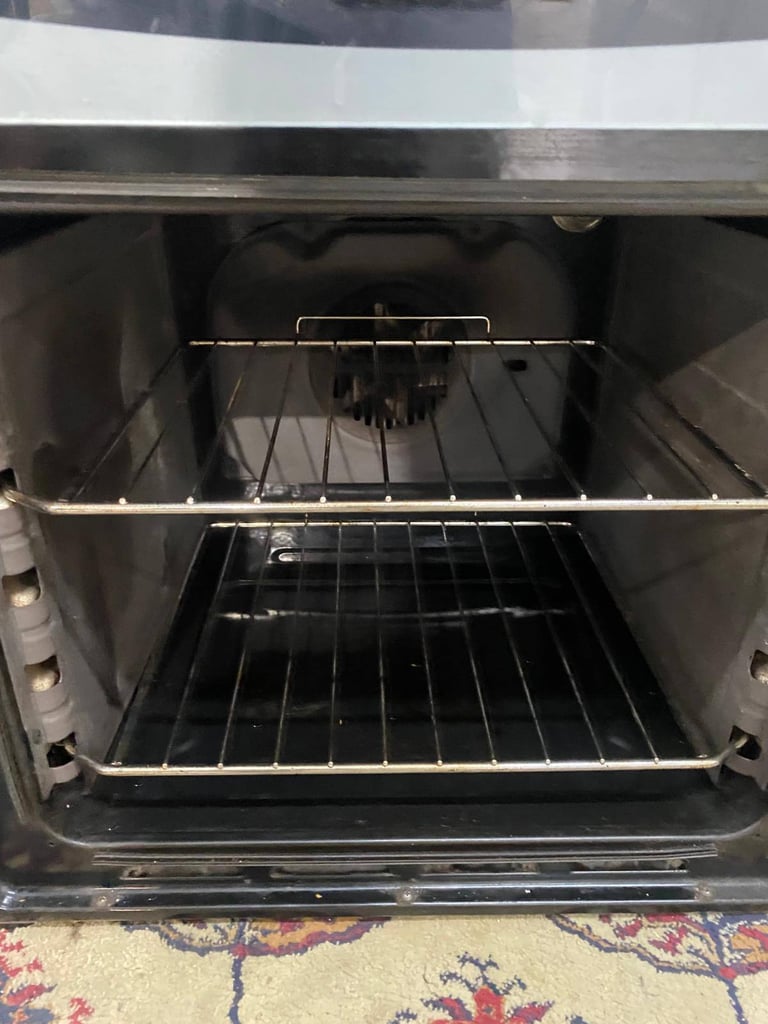 HotPoint Black 60CM Gas Cooker With Oven/Grill For Sale 