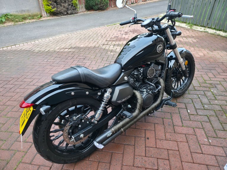 Keeway, V, 2023, 125 (cc) V Twin Engine