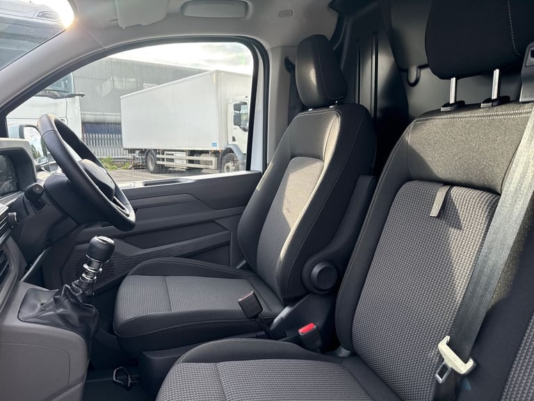  Volkswagen Transporter Panel Van 2.0 Tdi T32 Commerce Plus Panel Van 5dr