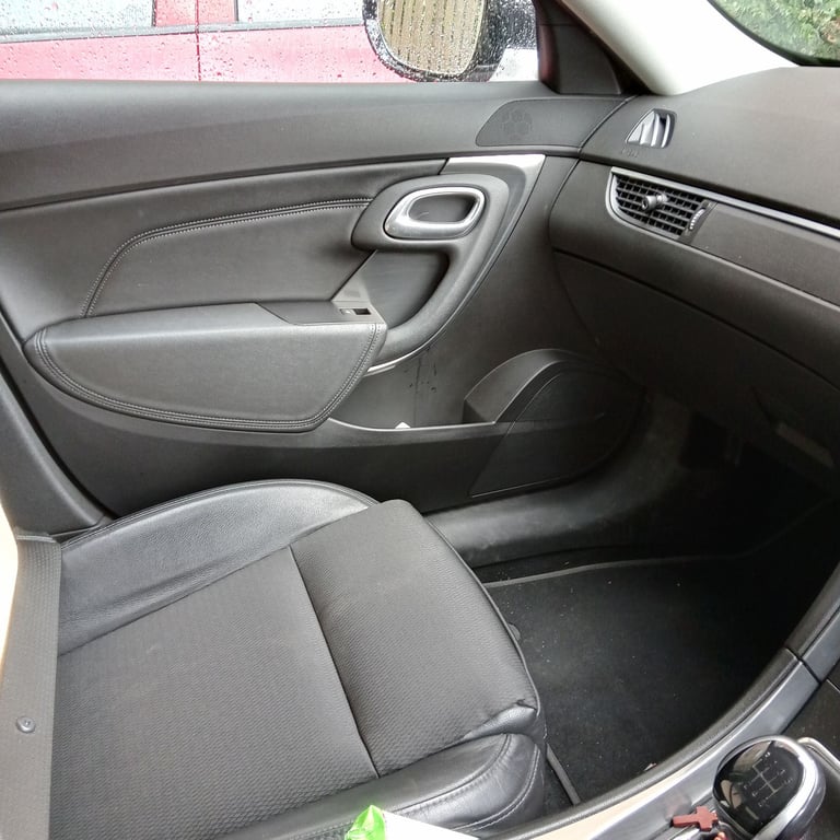 Saab, 9-5 ng 2.0 litre Turbo , 5 seater Saloon, 2010, Manual, 1956 (cc), 4 doors