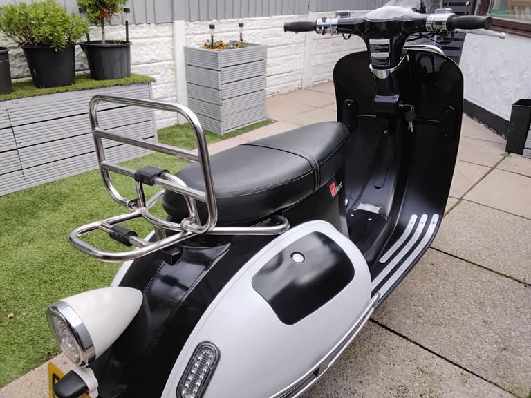 Lexmoto, MILANO, 2018, 125 (cc)