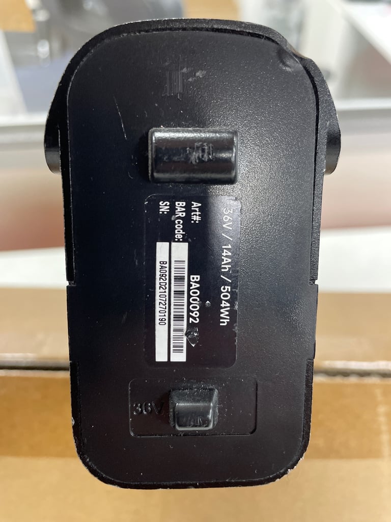 QWIC eBike Battery and Charger - USED Working 