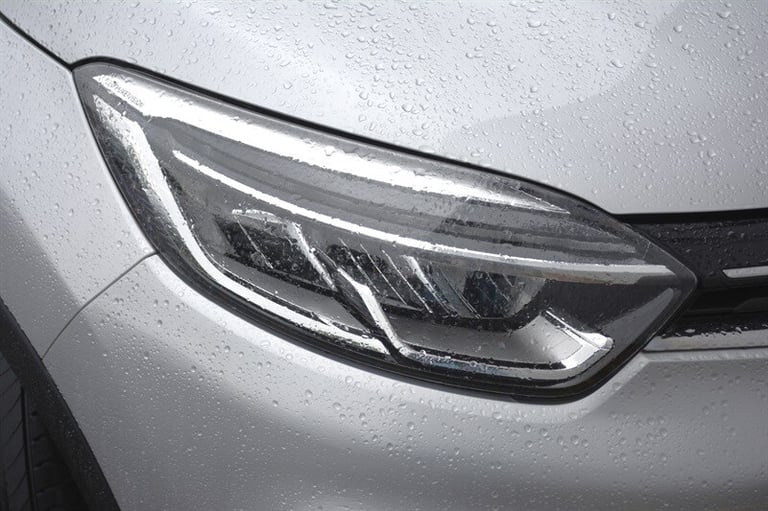 2018 Renault Captur 1.5 dCi 110 Signature X Nav 5dr HATCHBACK DIESEL Manual
