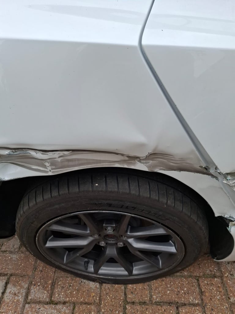 Tesla, MODEL 3, Saloon, 2021, Other, 1 (cc), 4 doors