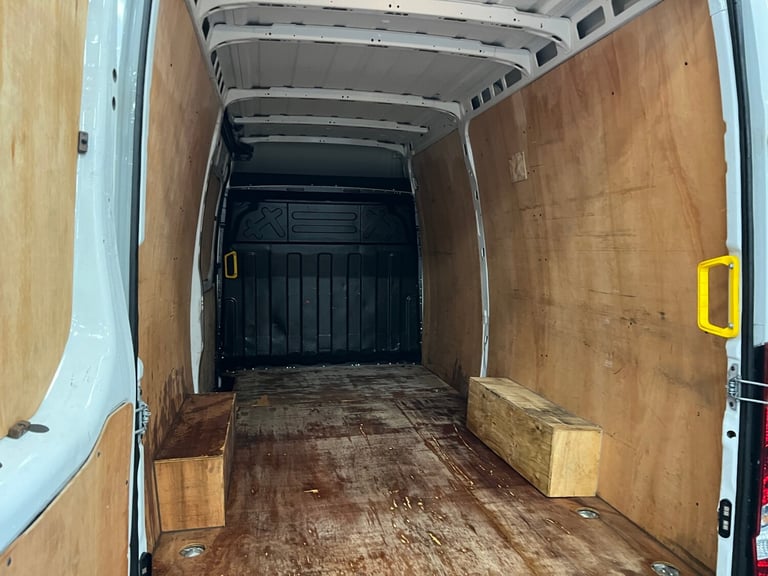 2023 Iveco Daily 35S14 3520WB 2.3 HPI DIESEL 136PS MWB MEDIUM HIGH ROOF VAN (EURO 6) PANEL VAN Di...
