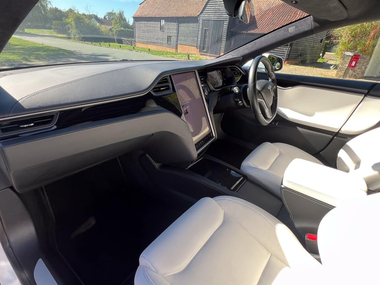 2020 Tesla Model S (Dual Motor) Long Range Auto 4WD 5dr HATCHBACK Electric Automatic