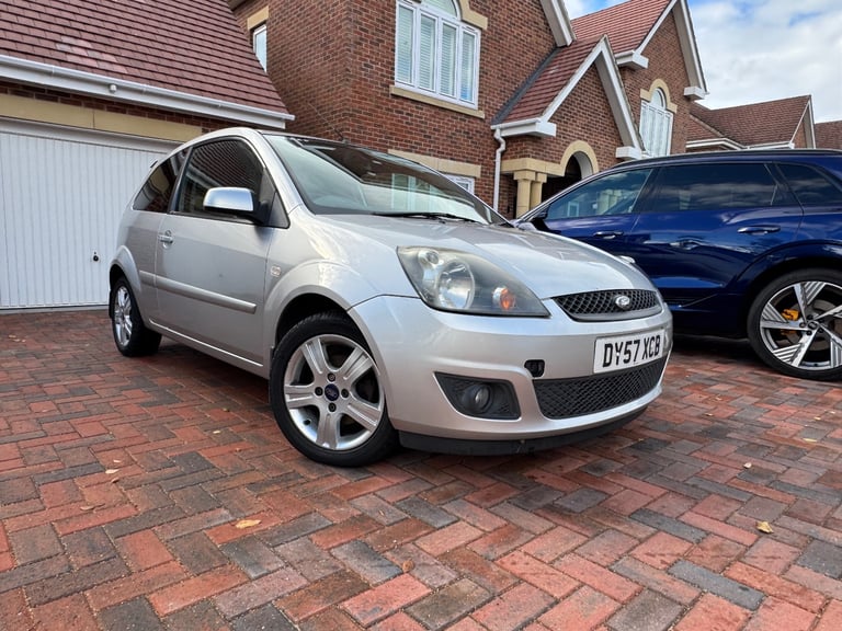 Ford, FIESTA, Hatchback, 2007, Manual, 1388 (cc), 3 doors