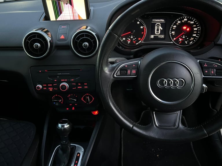 Audi, A1, Hatchback, 2013, Semi-Auto, 1390 (cc), 3 doors