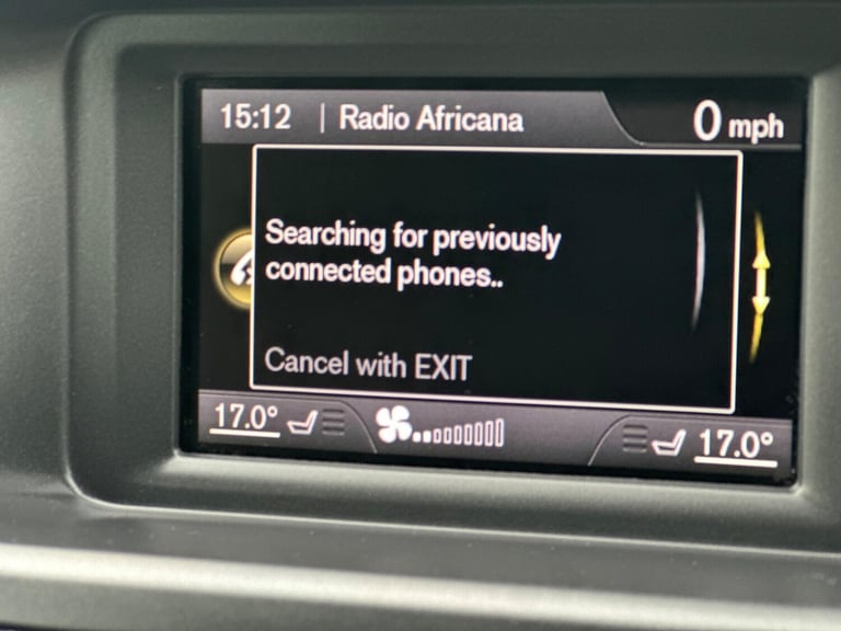 2015 Volvo V40 2.0 T2 R-Design Euro 6 (s/s) 5dr HATCHBACK Petrol Manual