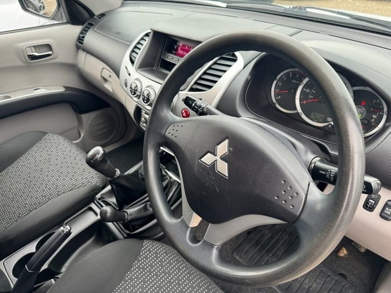 2013 63 MITSUBISHI L200 2.5 DI-D TROJAN PICKUP DOUBLE CAB 4DR DIESEL MANUAL 4WD 