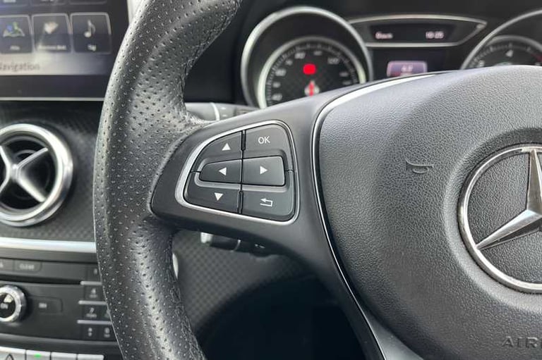 2018 Mercedes-Benz A-Class 1.5 A180d Sport (Premium) Hatchback 5dr Diesel 7G-DCT Euro 6 (s/s) (10...