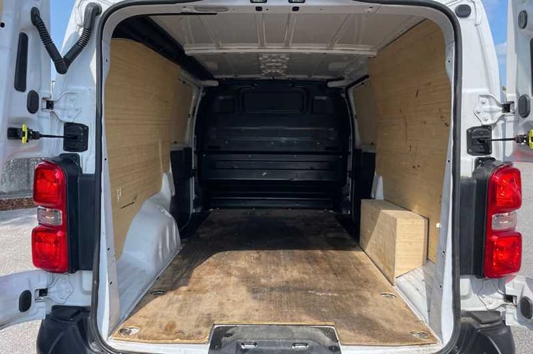 2022 Vauxhall Vivaro 1.5 Turbo D 2900 Dynamic Panel Van 6dr Diesel Manual L2 H1 Euro 6 (s/s) (10 ...
