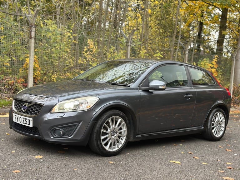 2010 Volvo C30 1.6D DRIVe SE Lux 3dr HATCHBACK Diesel Manual