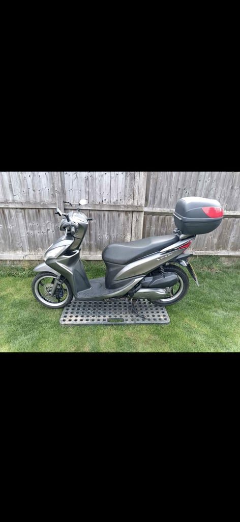 image for Honda vision 110 2013 ( 650 miles from new )