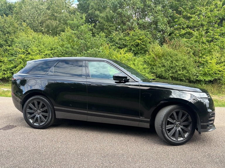image for LAND ROVER RANGE ROVER VELAR 2.0 D240 R-Dynamic HSE 2019