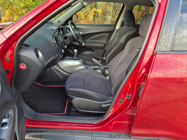 2012 Nissan Juke 1.6 Acenta 5dr [Premium Pack] HATCHBACK Petrol Manual