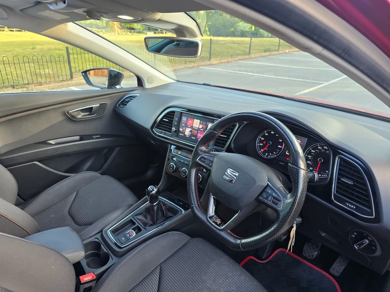 LEON FR TECHNOLOGY 1.4 ECO TSI 150 PANORAMIC ROOF 