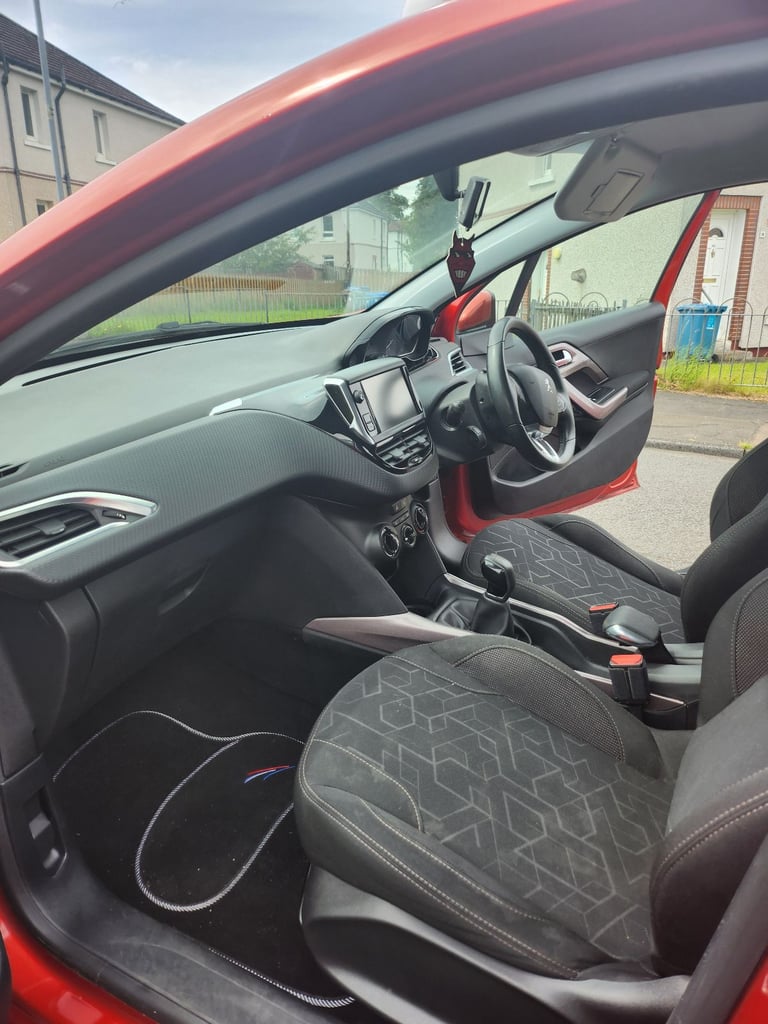 Peugeot, 2008, Hatchback, 2016, Manual, 1199 (cc), 5 doors