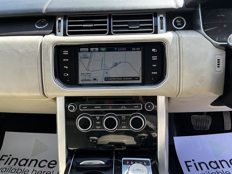 2013 Land Rover Range Rover SD V8 Autobiography SUV Diesel Automatic