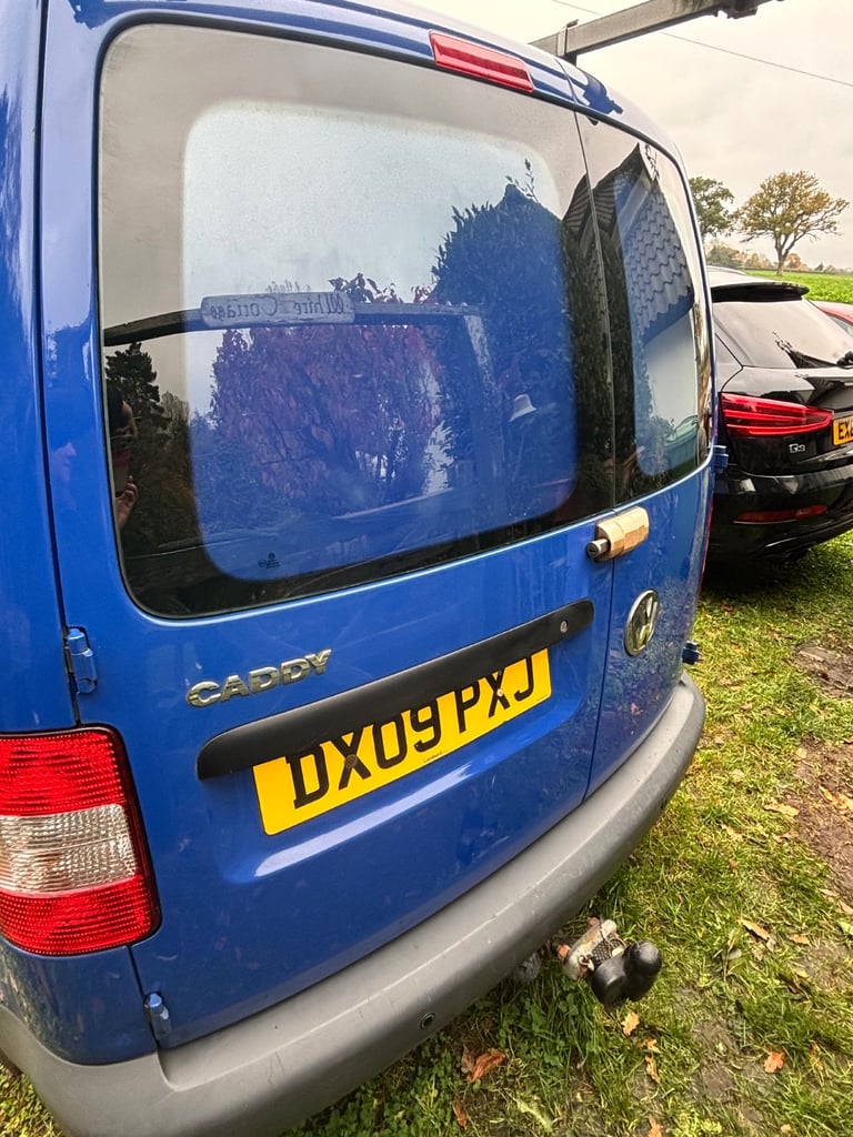 Volkswagen, CADDY, Panel Van, 2009, Manual, 1968 (cc)