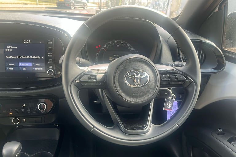  Toyota Aygo X 1.0 Vvt I Edge Hatchback 5dr Petrol X Shift Euro 6 s/s 72 Ps