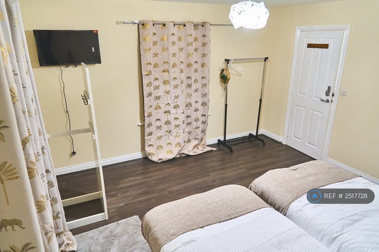 1 bedroom in Beechwood Road, Camphill Nuneaton, CV10 (#2517728)