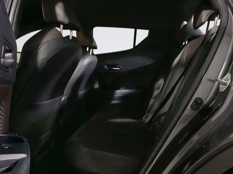 2018 Toyota C-HR 1.8 VVT-h Excel SUV 5dr Petrol Hybrid CVT Euro 6 (s/s) (122 ps) HATCHBACK PETROL...