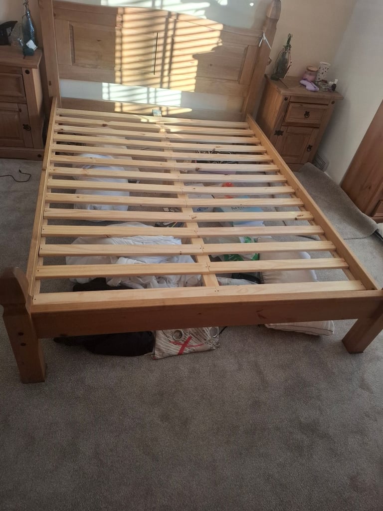 Kingsize bed