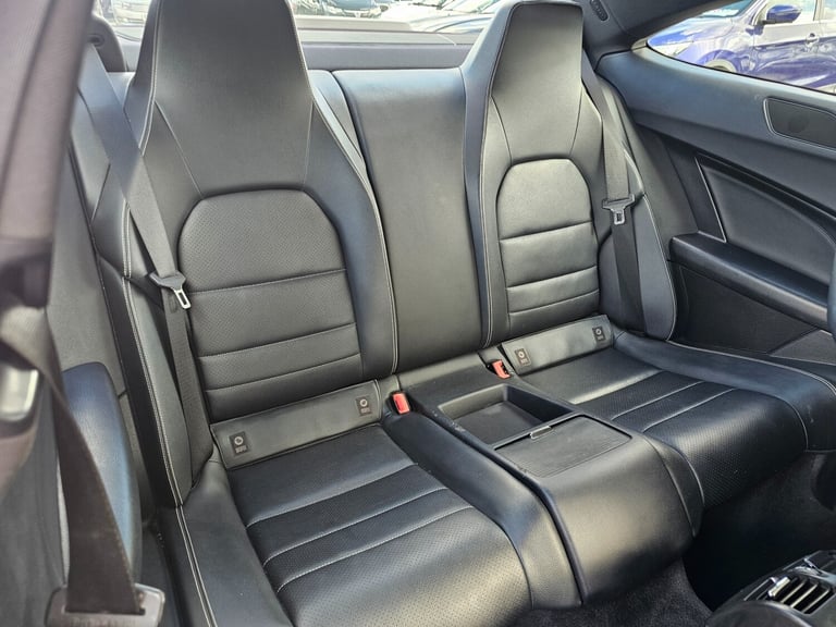 2013 Mercedes-Benz C-Class C220 CDI BlueEFFICIENCY Executive SE 2dr Auto COUPE Diesel Automatic