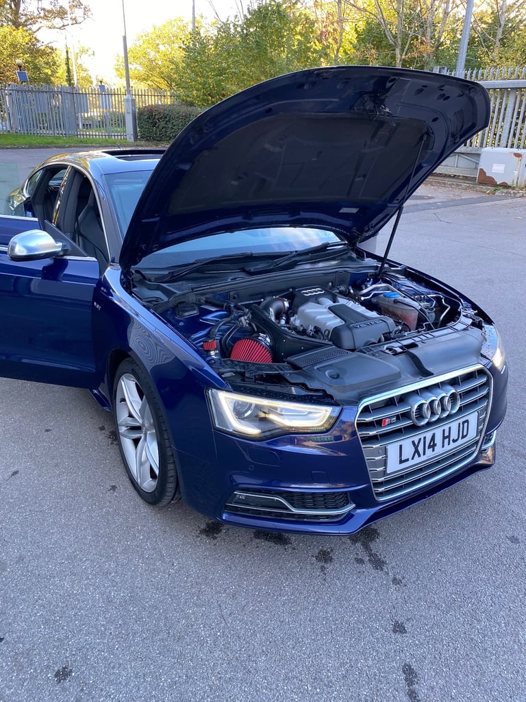 Audi, A5, Hatchback, 2014, Semi-Auto, 2995 (cc), 5 doors