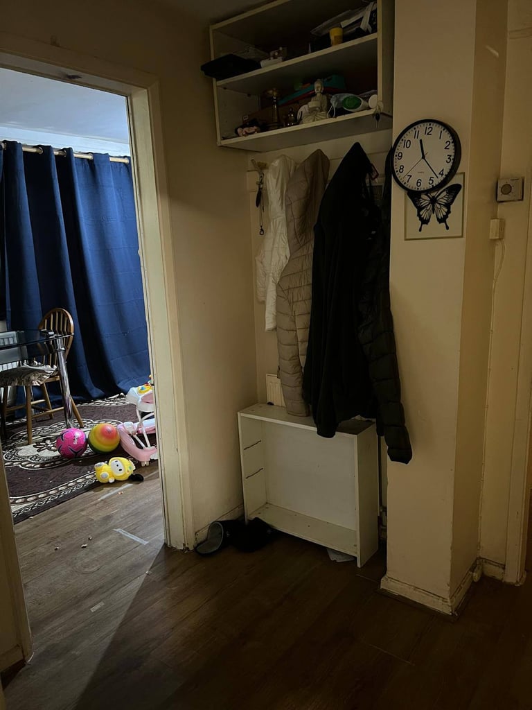 One bedroom flat,  ground floor