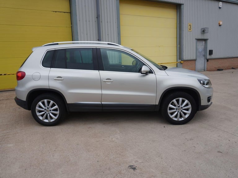 2014 Volkswagen Tiguan 2.0 TDI BlueMotion Tech Match DSG 4WD Euro 5 (s/s) 5dr SUV Diesel Automatic