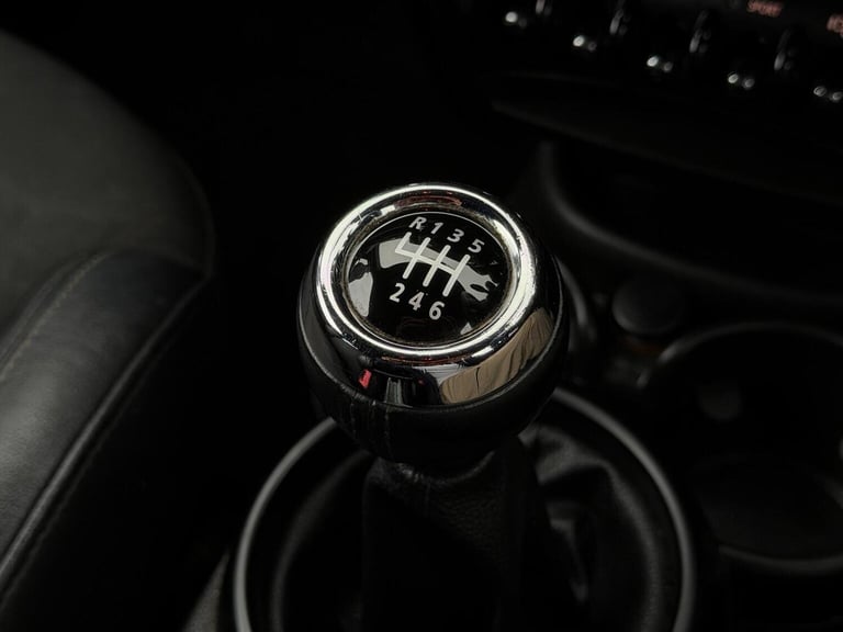 MINI COUNTRYMAN 1.6 Cooper D Euro 5 (s/s) 5dr 2014