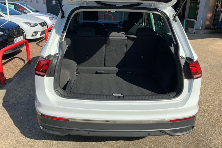  Volkswagen Tiguan 1.5 Tsi Life Suv 5dr Petrol Dsg Euro 6 s/s 150 Ps Petrol