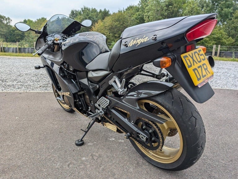 2005 KAWASAKI ZX-12R