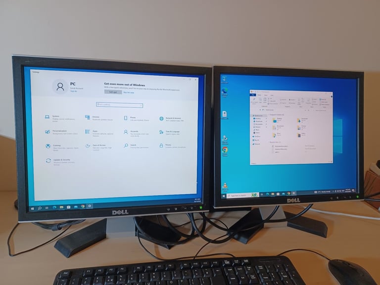 Dell Desktop Computer Dual Screen